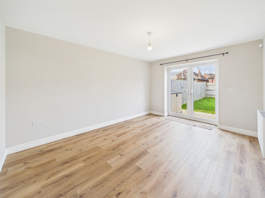 Images for West End Falls, Nafferton, YO25