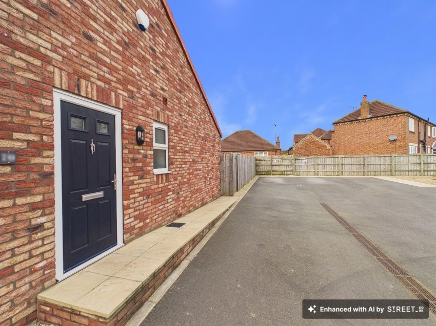 Images for West End Falls, Nafferton, YO25