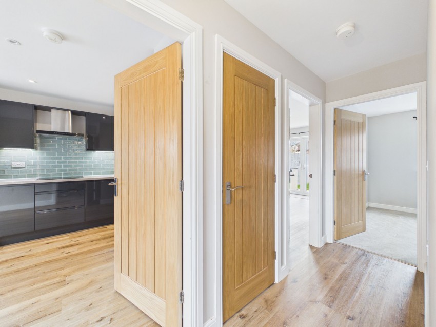 Images for West End Falls, Nafferton, YO25