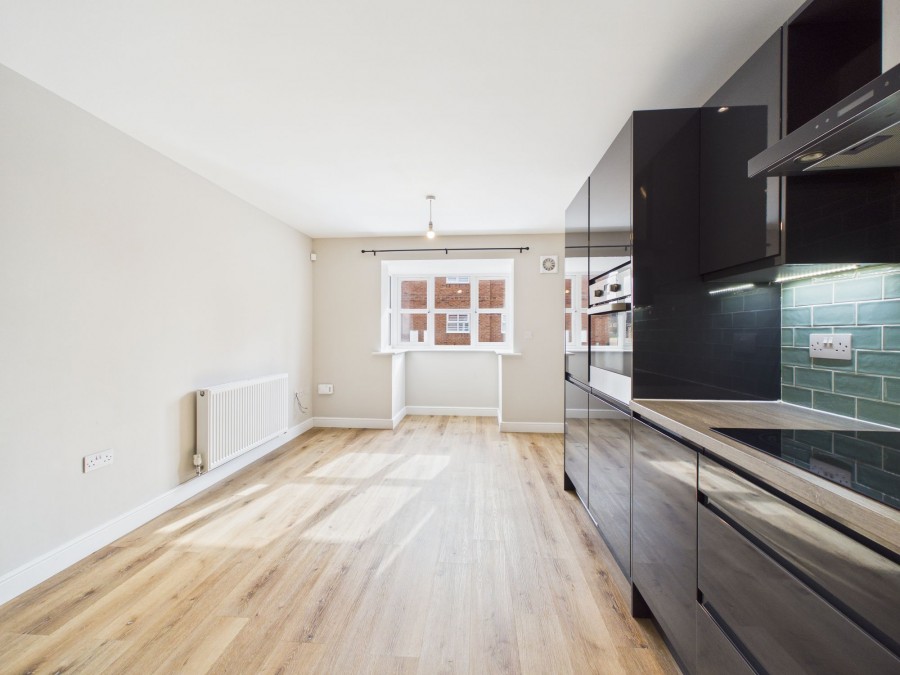 Images for West End Falls, Nafferton, YO25