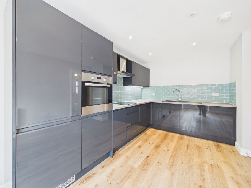 Images for West End Falls, Nafferton, YO25