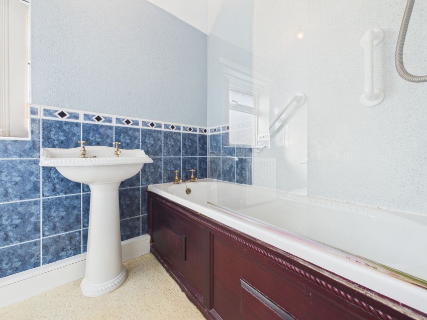 Images for West Street, Swinton, YO17