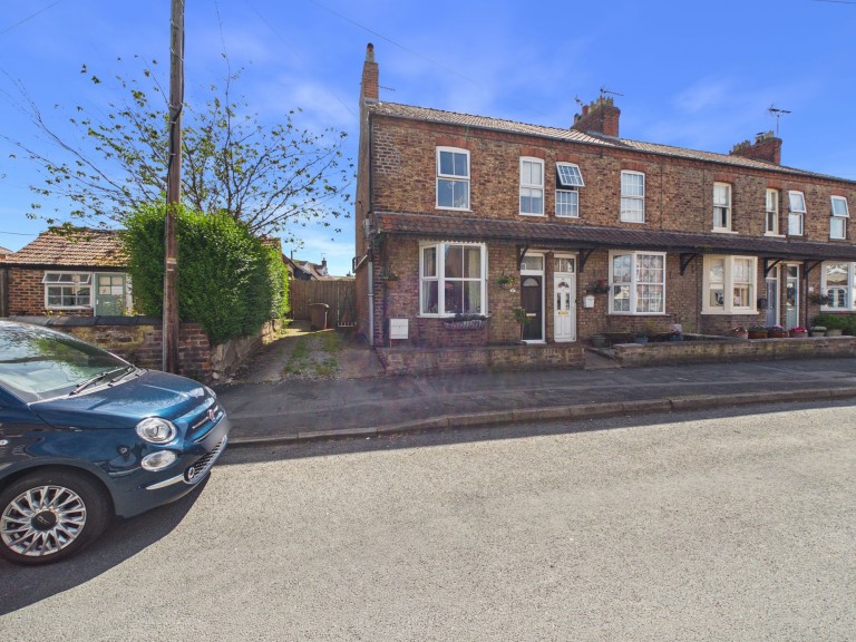 View Full Details for High Street, Nafferton, YO25