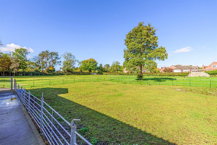 Images for St Marys Lodge, Church Lane, Little Driffield, Driffield YO25 5XE