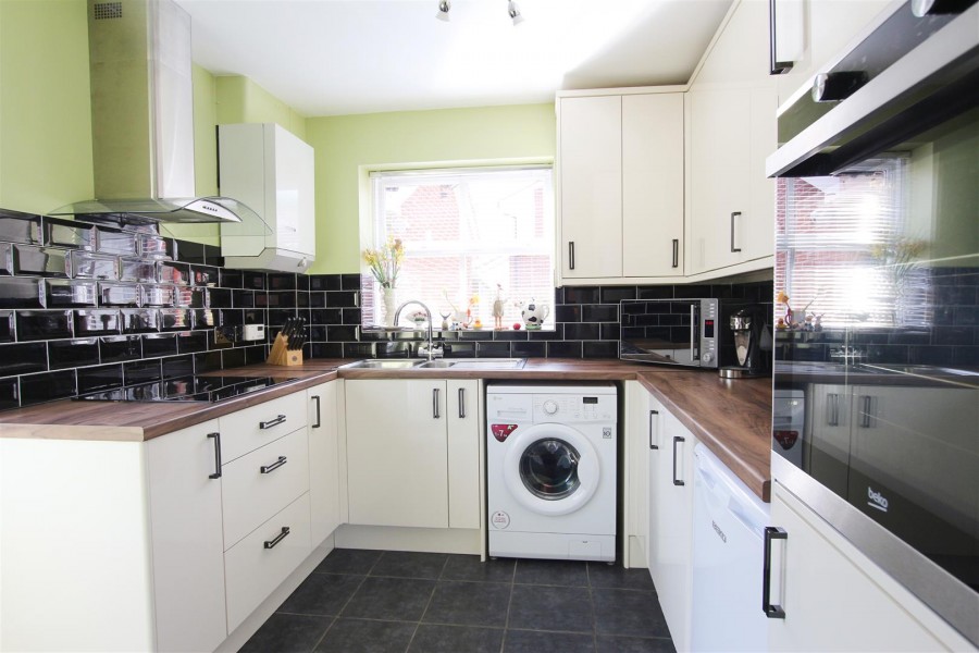 Images for 9 Winthropp Close, Malton, YO17 7FL
