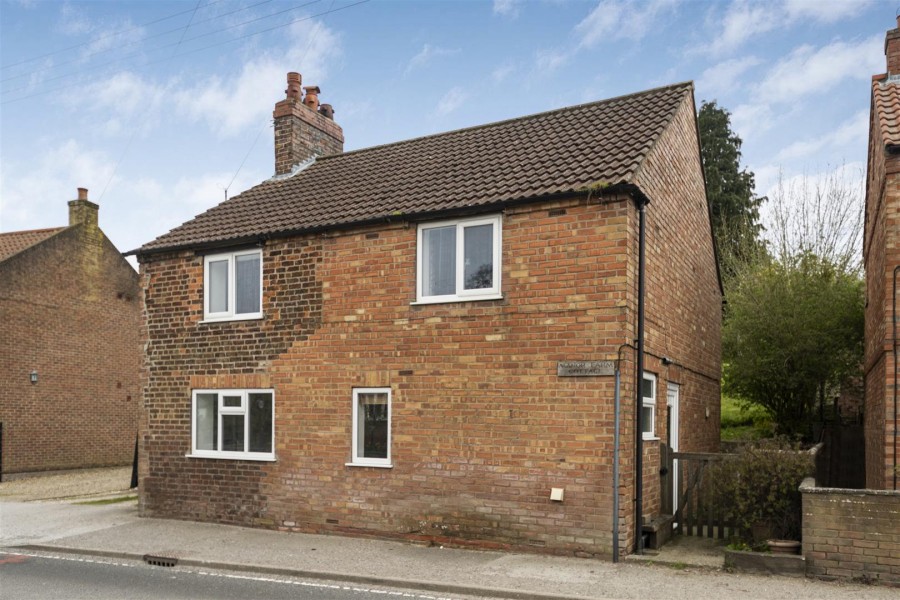Images for Manor Farm Cottage, Main Street Foxholes, Driffield, East Yorkshire, YO25 3QL