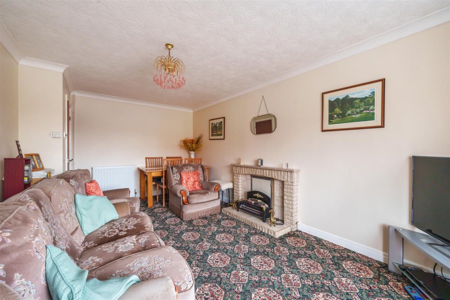 Images for 20 Aspen Way, Slingsby, York, North Yorkshire, YO62 4AR