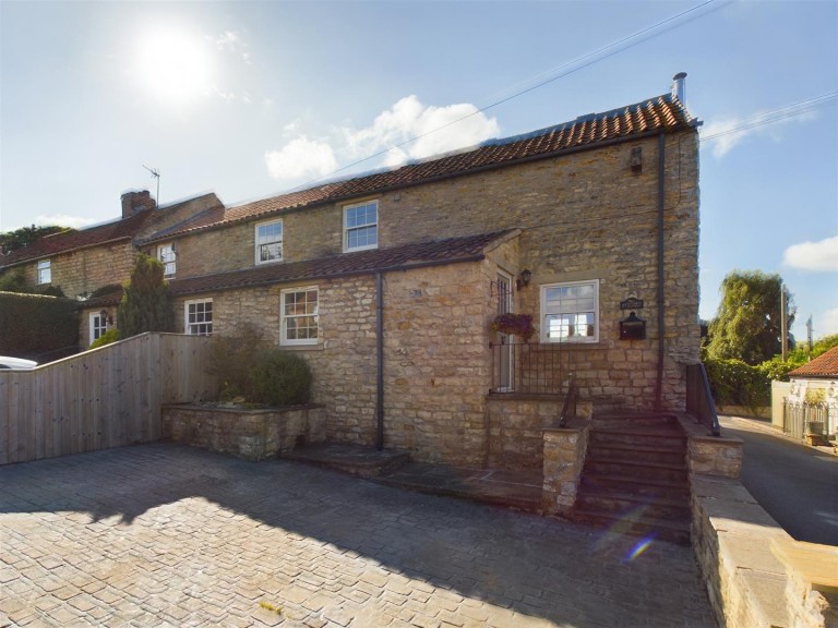 View Full Details for 21 Victoria Cottage, The Orchards, Westow, York, YO60 7NF