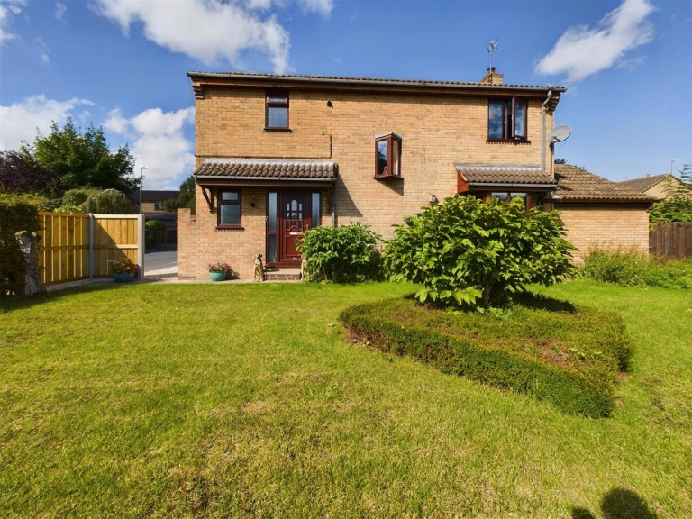View Full Details for 3 The Chase, Norton, Malton, North Yorkshire, YO17 9AS