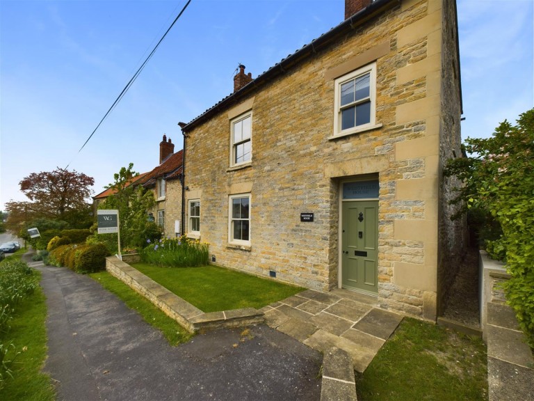 View Full Details for Westfield House, Westgate, Thornton-Le-Dale, Pickering, YO18 7SG