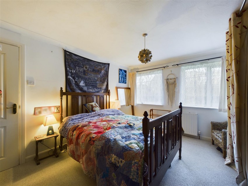 Images for 8 Cedar Vale, Kirkbymoorside, York, North Yorkshire YO62 6BU