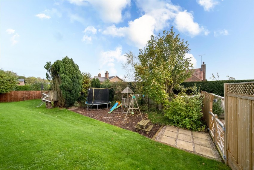 Images for Hilltop, Barton Hill, Whitwell, York, North Yorkshire, YO60 7JZ