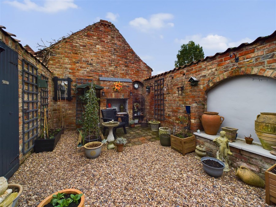 Images for 58, Main Street, Beeford, Driffield, East Yorkshire, YO25 8AZ
