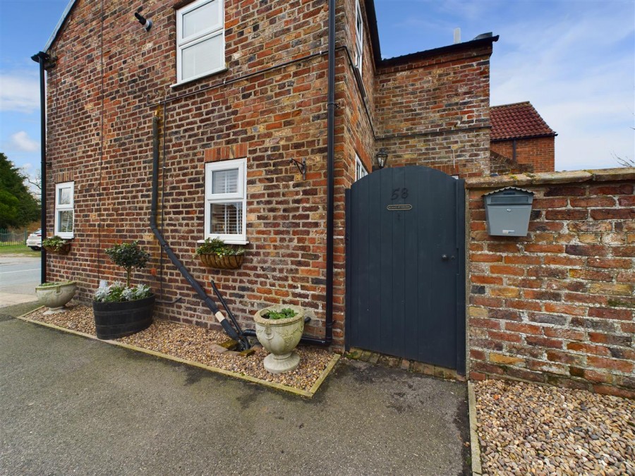 Images for 58, Main Street, Beeford, Driffield, East Yorkshire, YO25 8AZ