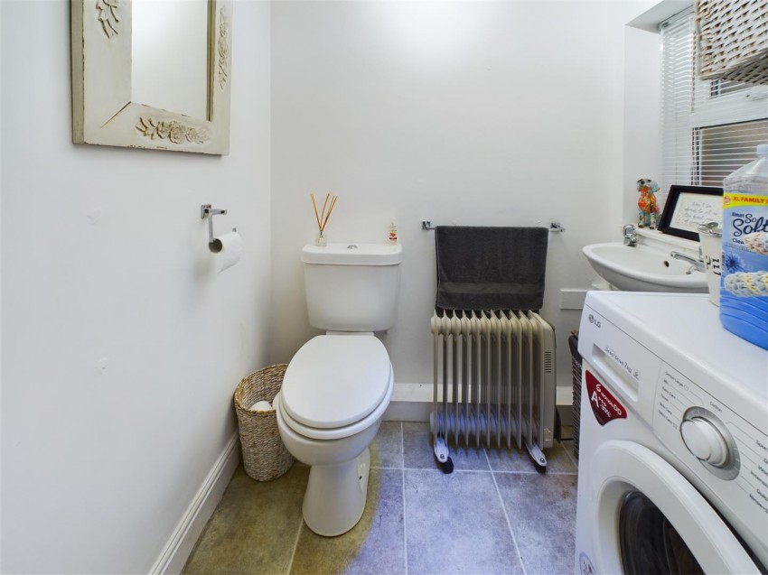 Images for 58, Main Street, Beeford, Driffield, East Yorkshire, YO25 8AZ