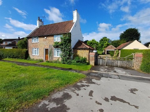 Glencoe House, Main Street, Bainton, Driffield, YO25 9NE