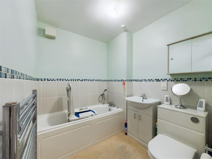 Images for Flat 5 Princess Court, Princess Road, Malton, North Yorkshire, YO17 7HL