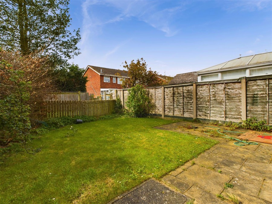 Images for 34 Laburnum Avenue, Hutton Cranswick, Driffield, YO25 9QH