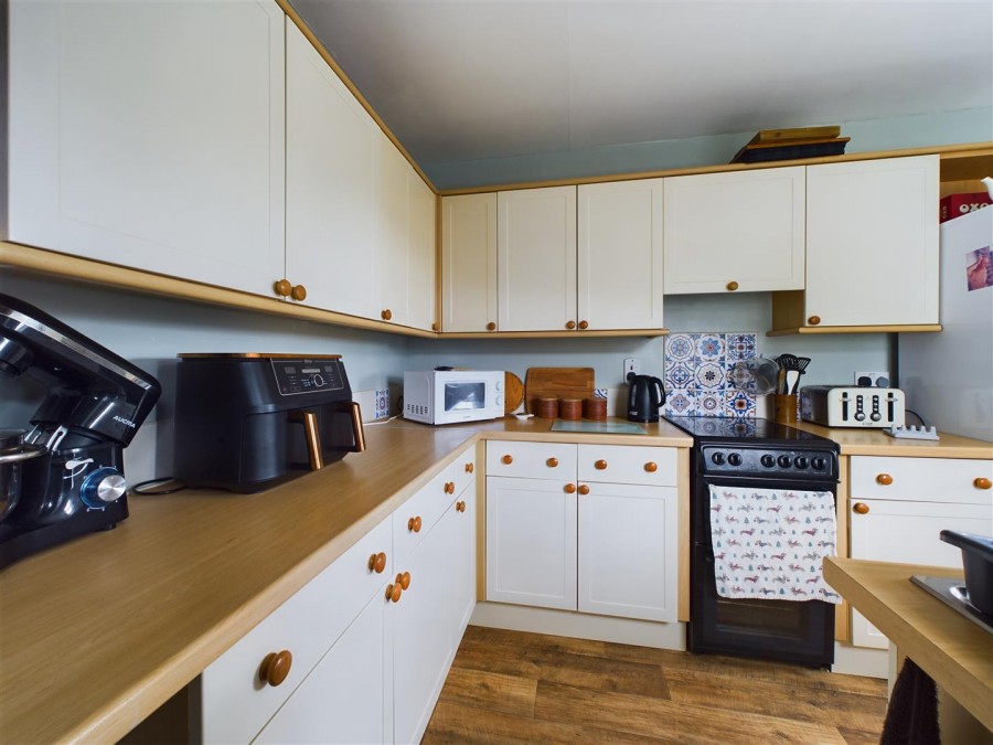 Images for 41 Londesborough Road, Cranswick, Driffield, YO25 9PL