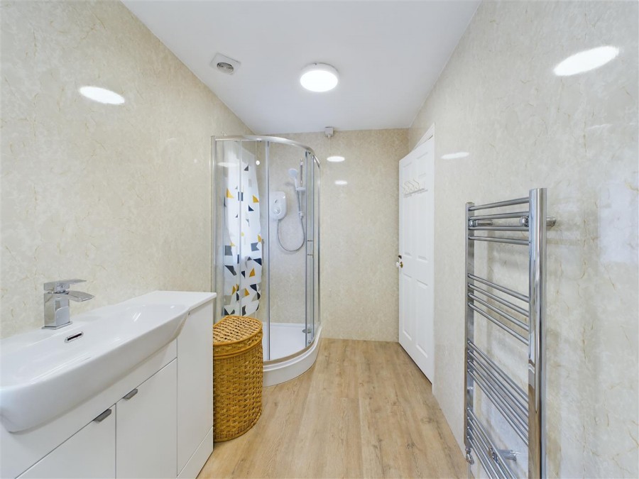 Images for 5 Redwood Gardens, Driffield, YO25 6XA