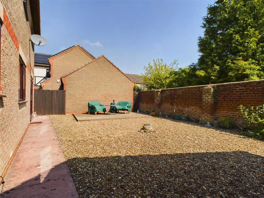 Images for 5 Redwood Gardens, Driffield, YO25 6XA