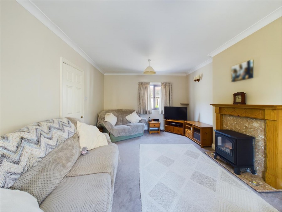 Images for 5 Redwood Gardens, Driffield, YO25 6XA