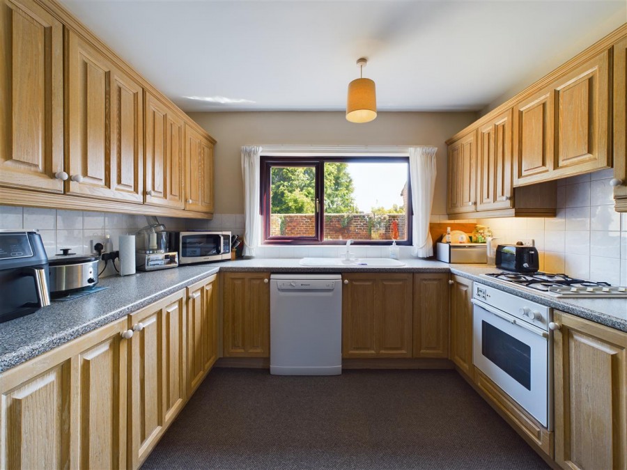 Images for 5 Redwood Gardens, Driffield, YO25 6XA