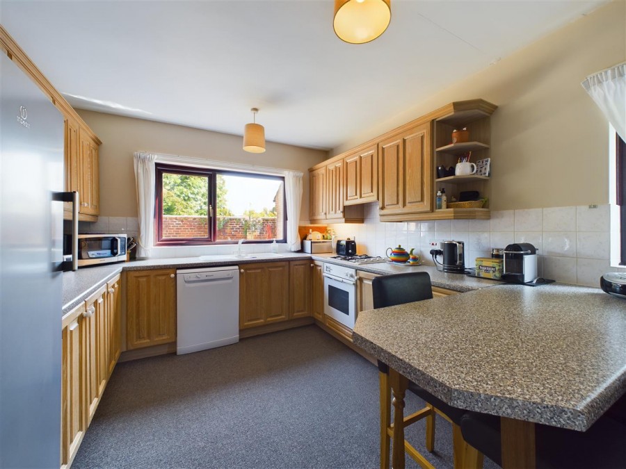 Images for 5 Redwood Gardens, Driffield, YO25 6XA