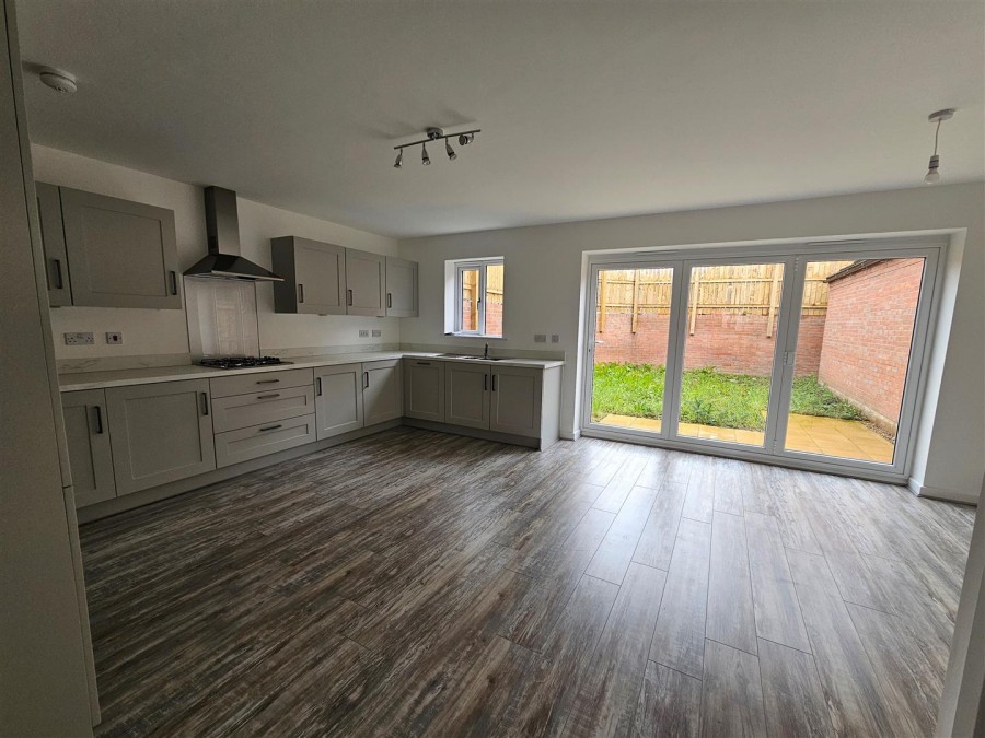 Images for The Chiddingstone, Syacmore Park, Driffield
