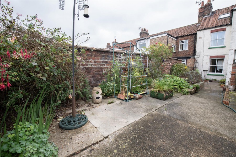Images for 40 Priestgate, Nafferton, Driffield, YO25 4LR