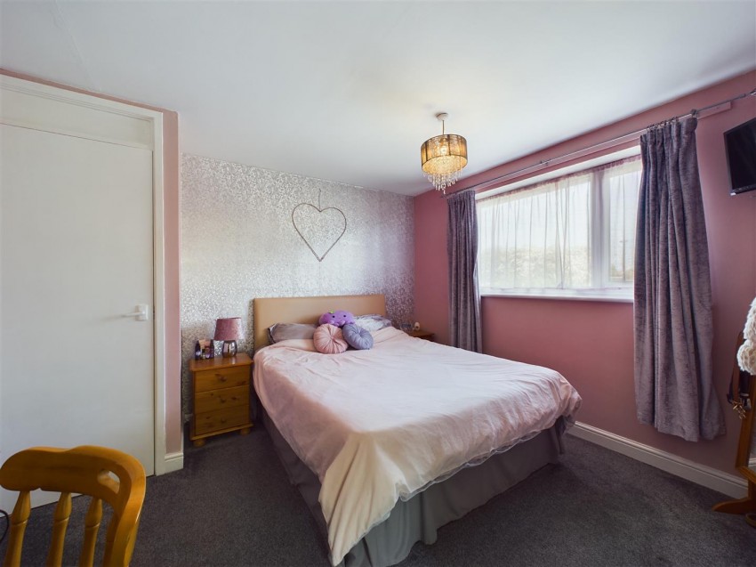 Images for 34 Eastlands, Nafferton, Driffield, YO25 4LA