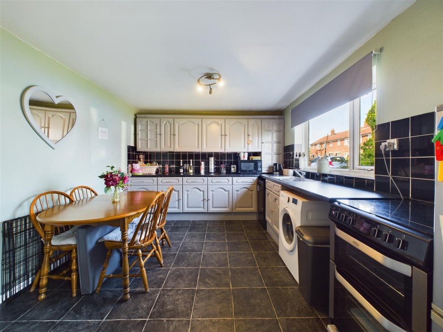 Images for 34 Eastlands, Nafferton, Driffield, YO25 4LA