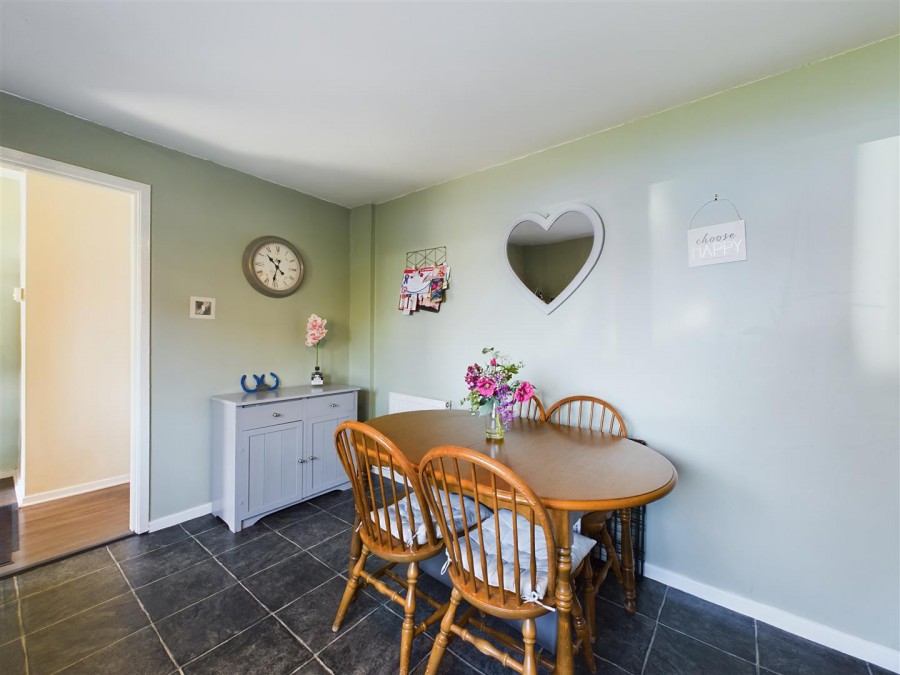 Images for 34 Eastlands, Nafferton, Driffield, YO25 4LA