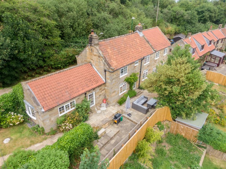 View Full Details for Manor House, 12 Egton Road, Aislaby, Whitby, North Yorkshire YO21 1SU
