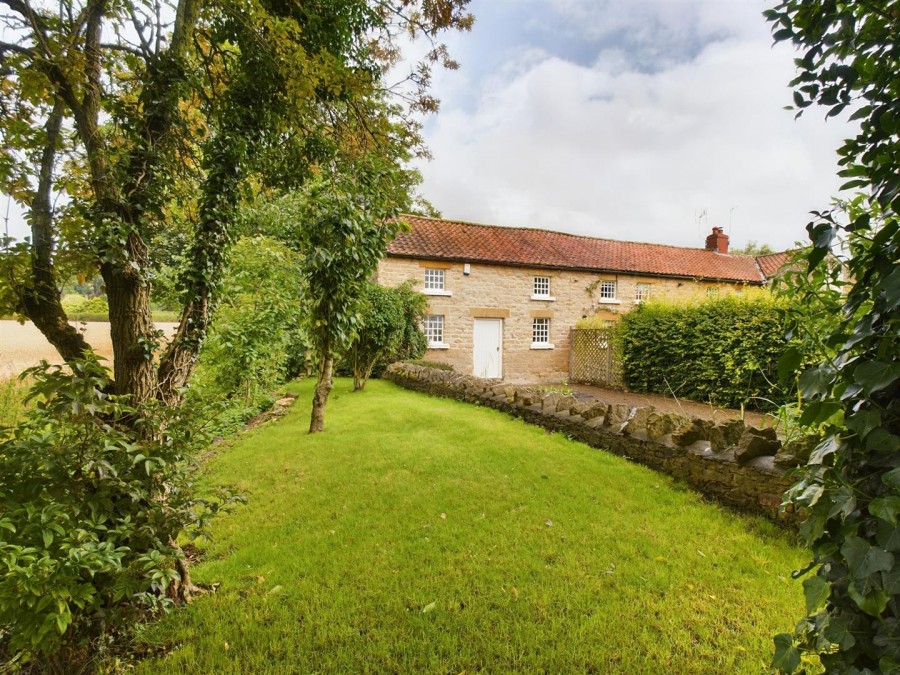 Images for 4 Coachman Cottages, Pickering Road West, Snainton, Scarborough