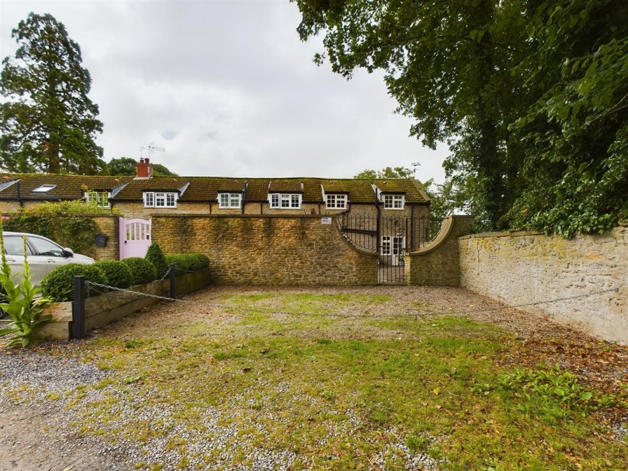 Images for 4 Coachman Cottages, Pickering Road West, Snainton, Scarborough