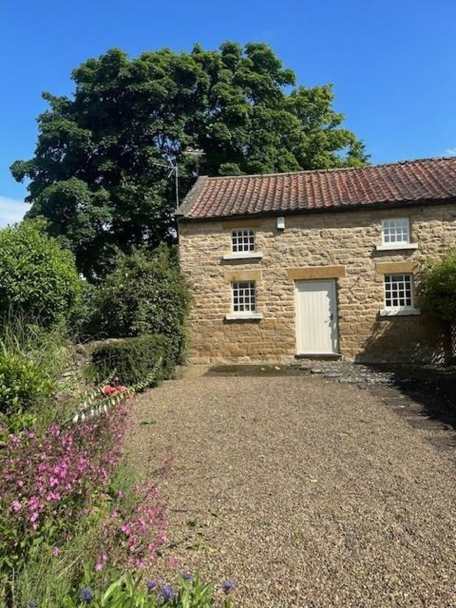 Images for 4 Coachman Cottages, Pickering Road West, Snainton, Scarborough