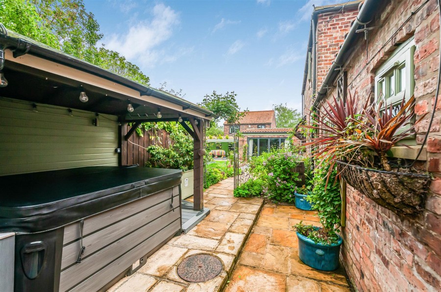 Images for West End, Skerne, Driffield