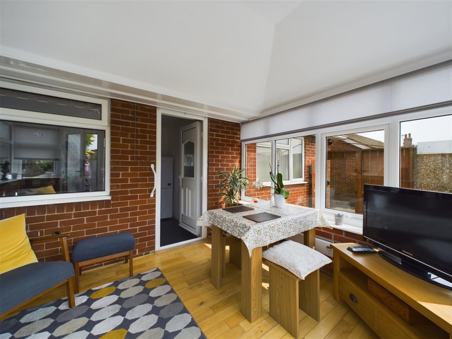 Images for 26 Howe Lane, Nafferton, Driffield, YO25 4JU