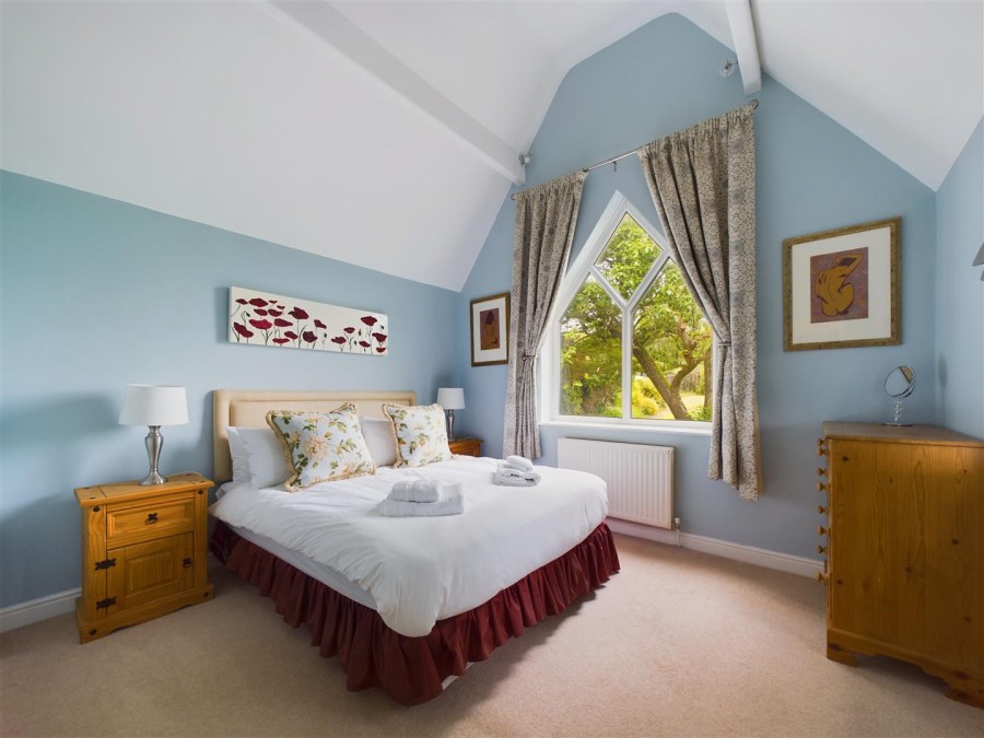 Images for Limekiln Cottage, Church Lane, Thornton-Le-Dale, YO18 7QL