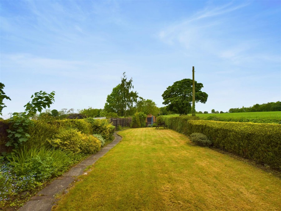 Images for Limekiln Cottage, Church Lane, Thornton-Le-Dale, YO18 7QL