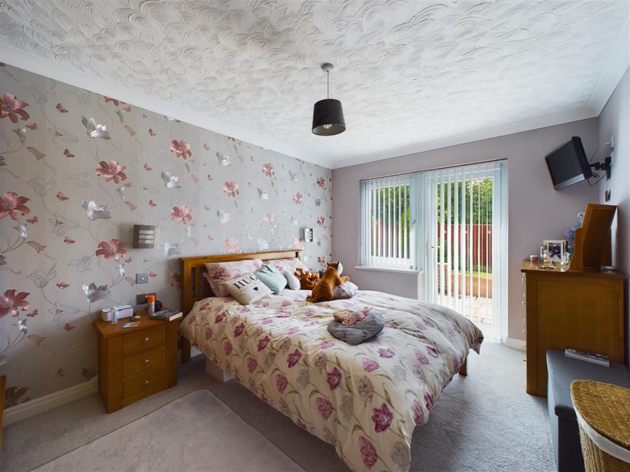 Images for 18 St. Peters Close, Hutton, Driffield YO25 9YZ