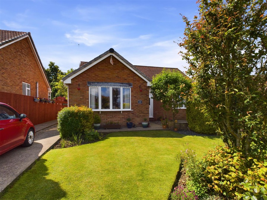 Images for 18 St. Peters Close, Hutton, Driffield YO25 9YZ