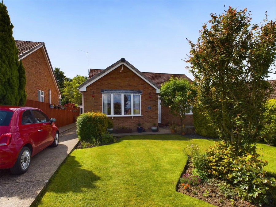 Images for 18 St. Peters Close, Hutton, Driffield YO25 9YZ