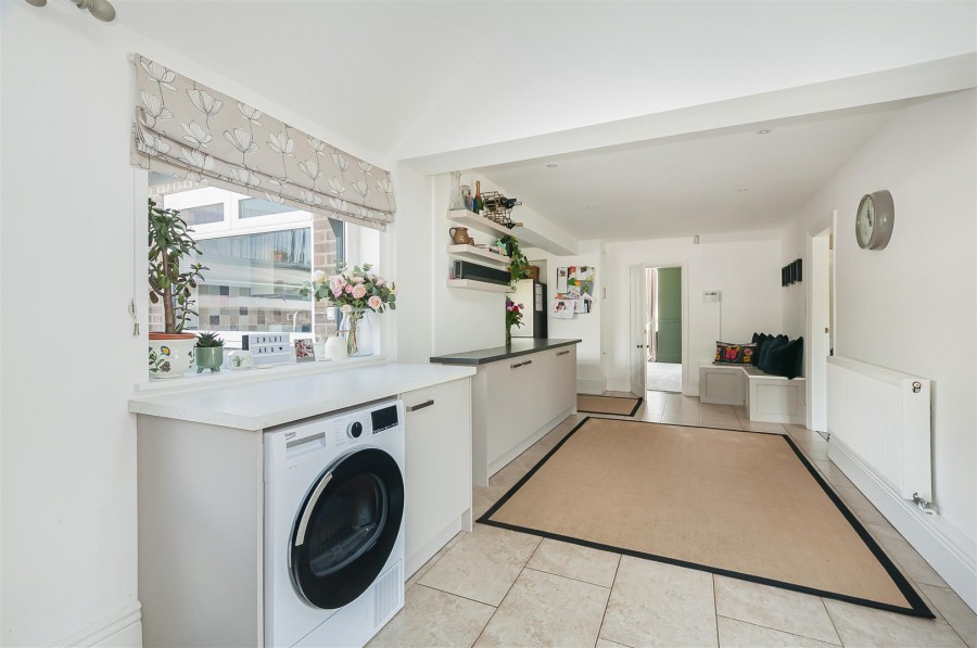 Images for 15 St. Johns Road, Driffield, YO25 6RL