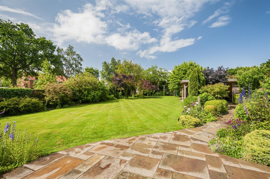 Images for 15 St. Johns Road, Driffield, YO25 6RL