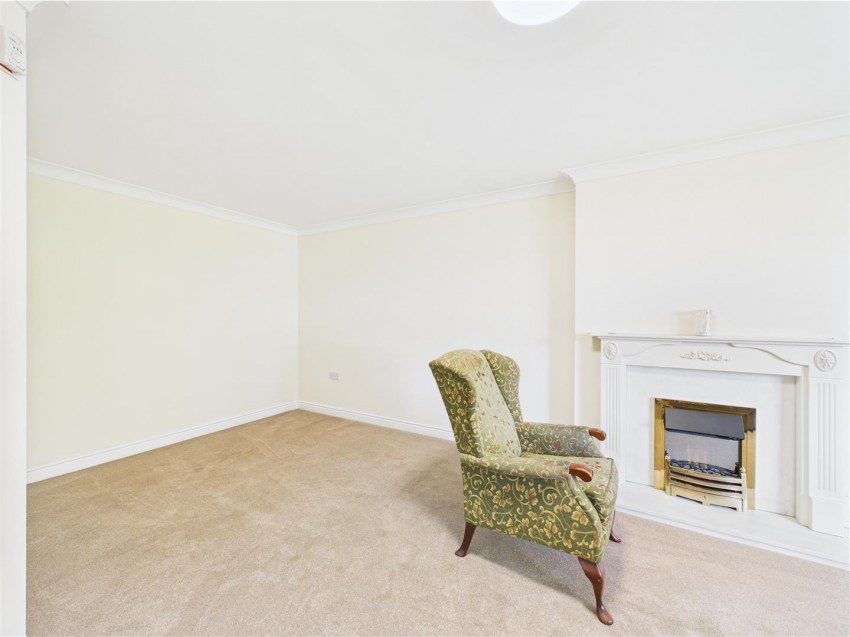 Images for 3 Hudson Drive, Driffield. YO25 5NX