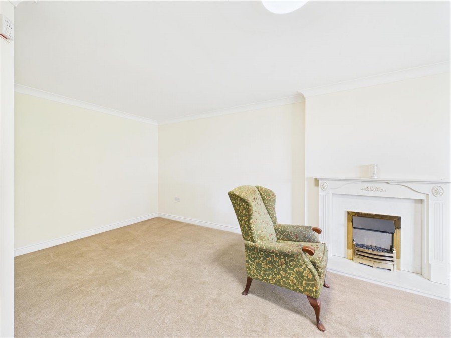 Images for 3 Hudson Drive, Driffield. YO25 5NX