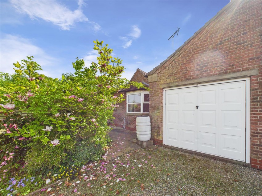 Images for 3 Hudson Drive, Driffield. YO25 5NX