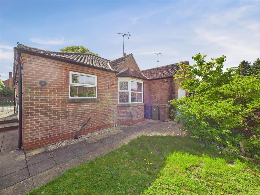 Images for 3 Hudson Drive, Driffield. YO25 5NX